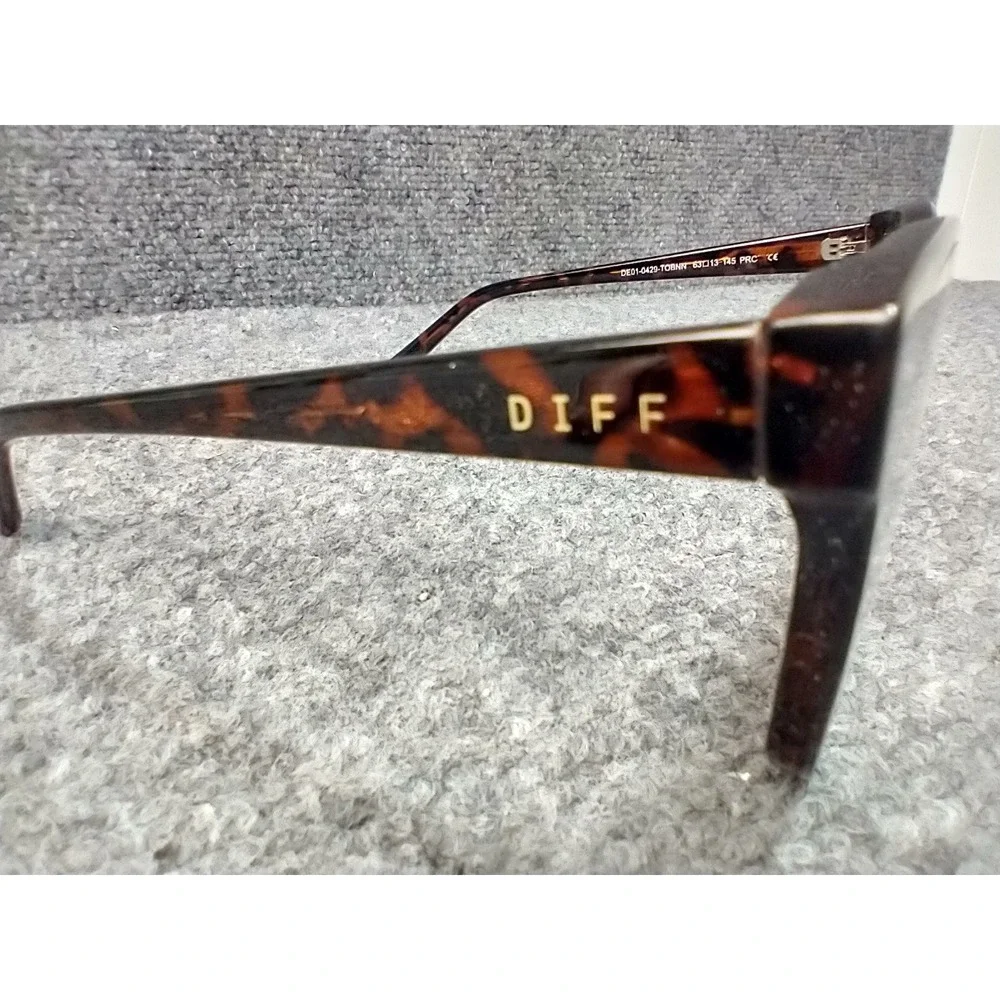 DIFF Eyewear Tobin Tortoise Oversized Square Sunglasses DE01-0429-TOBNN 63mm